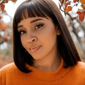 Meet your Posher, Lanisha